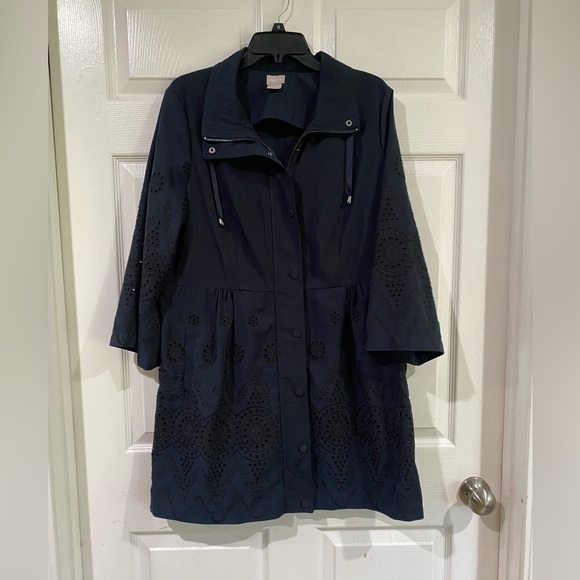 Chico's Jackets & Blazers - Chicos Eyelet Jacket Sz 2 L Navy Zip Front Lightweight Womens Long Sleeve